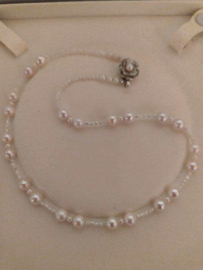 ２点になります。K18 アコヤ真珠ベビーパール　ネックレス