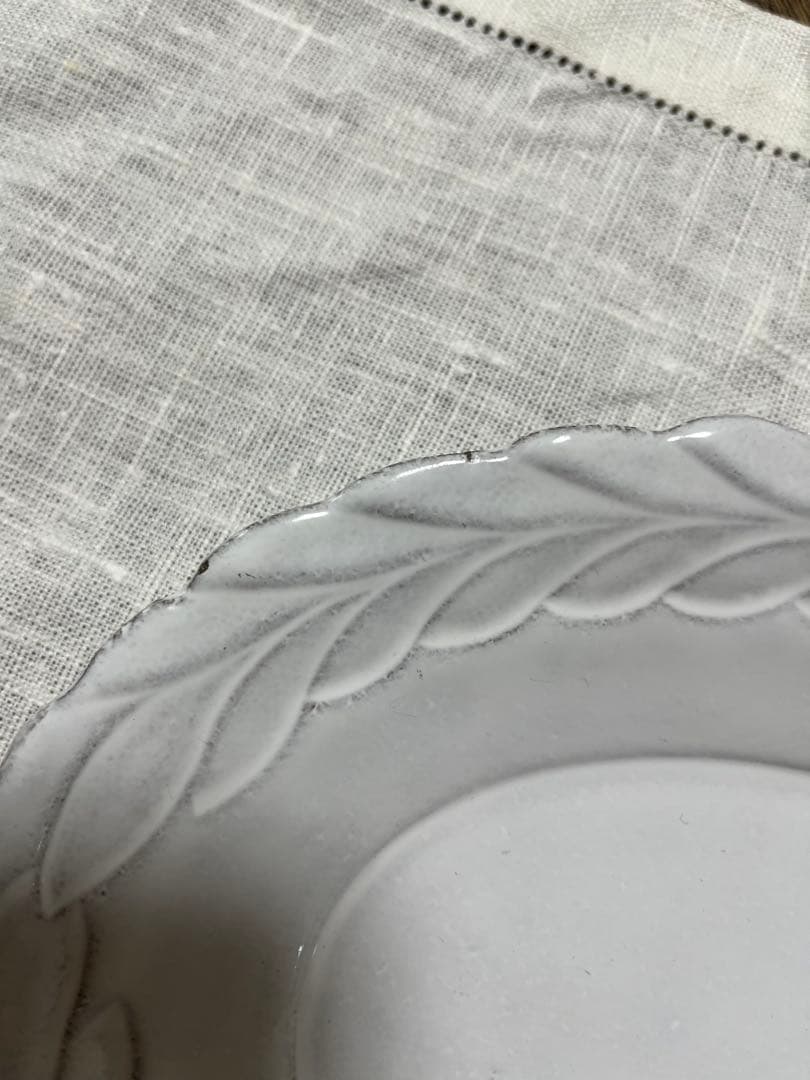 Astier de Villatte アスティエ ローリエオーバルプレート