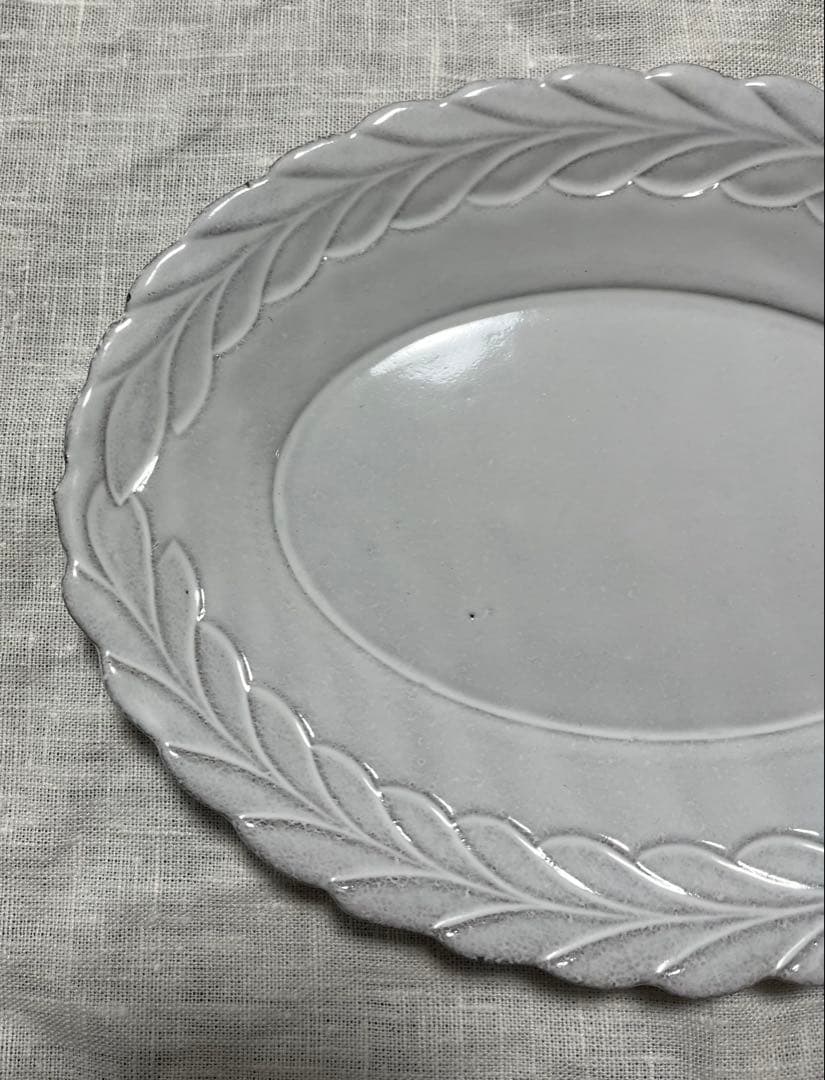 Astier de Villatte アスティエ ローリエオーバルプレート