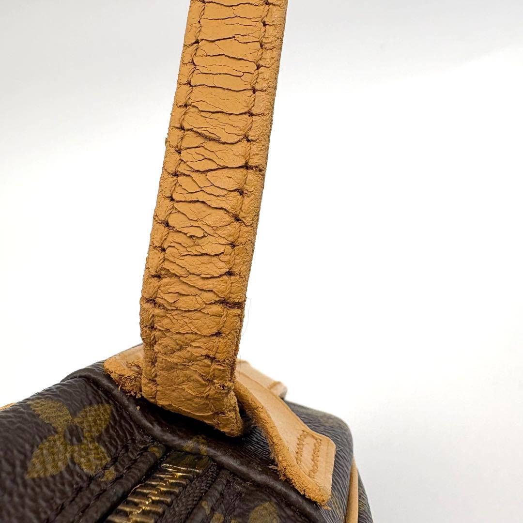 VUITTON　ショルダーバック　斜め掛け　ジュヌフィーユ　PVC　モノグラム