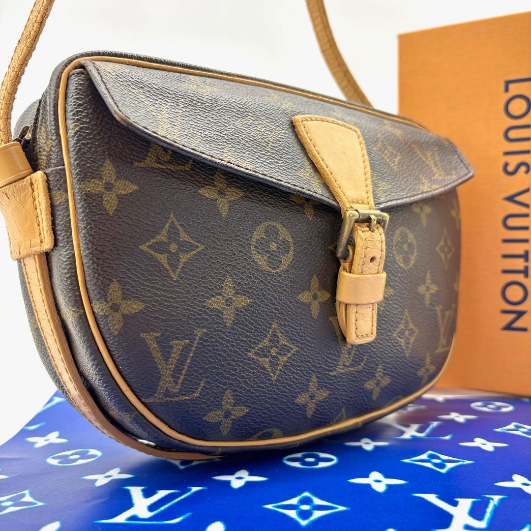 VUITTON　ショルダーバック　斜め掛け　ジュヌフィーユ　PVC　モノグラム