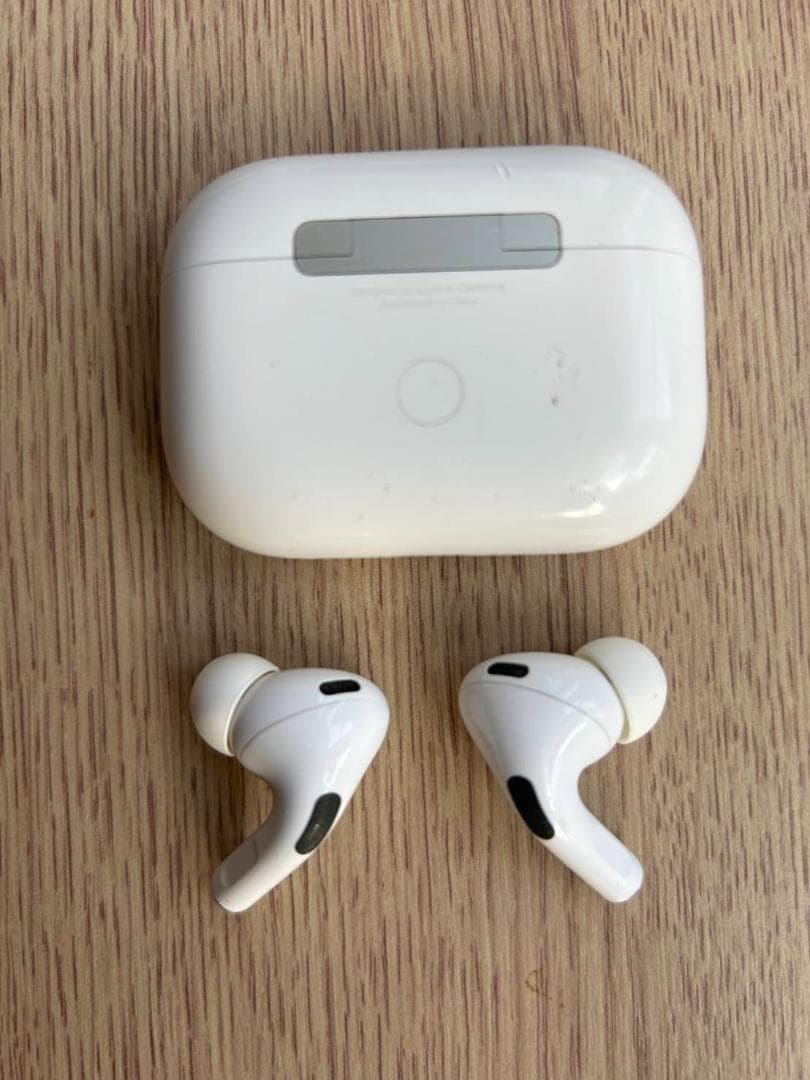 アップル AirPods Pro (第2世代) lightning対応