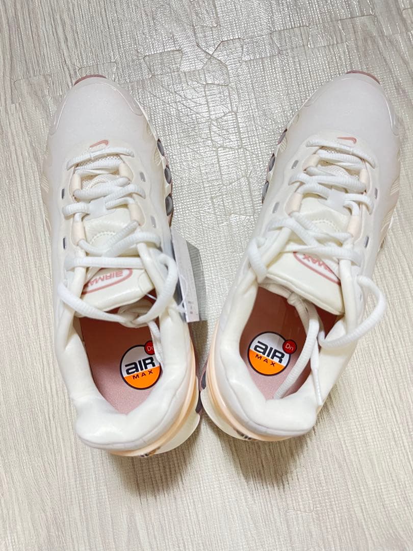Nike AIRMAXDN8 新品タグ付き