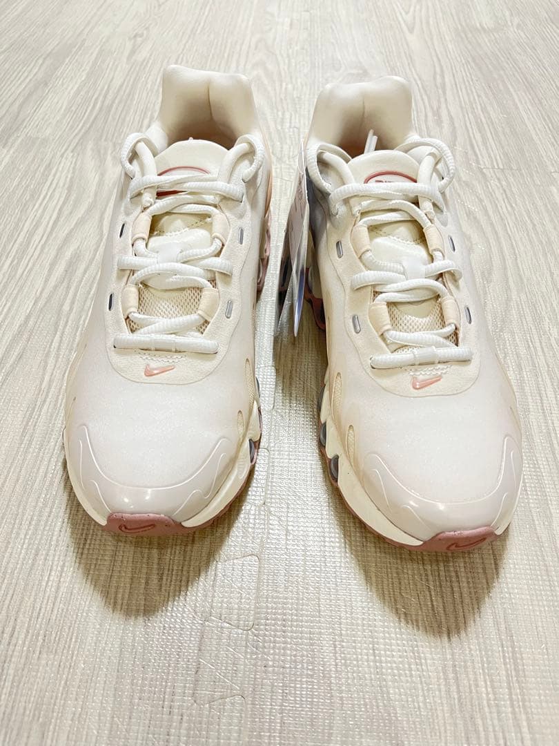 Nike AIRMAXDN8 新品タグ付き