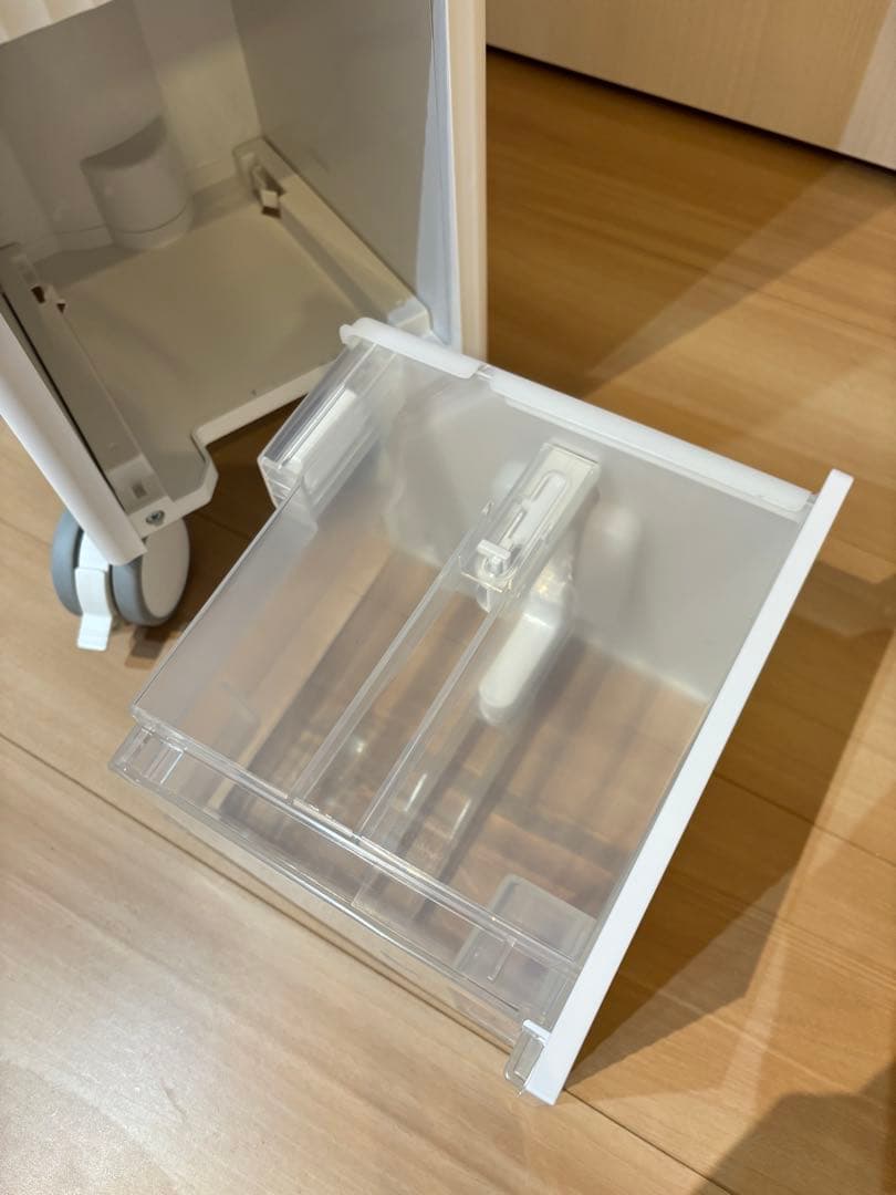 カドーcado 除湿乾燥機ホワイト DH-C7100WH