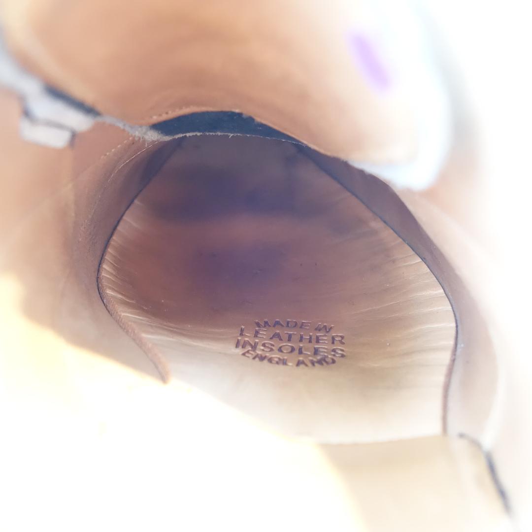 ☆送料無料☆状態良好☆チーニー☆UK7≒26cm相当