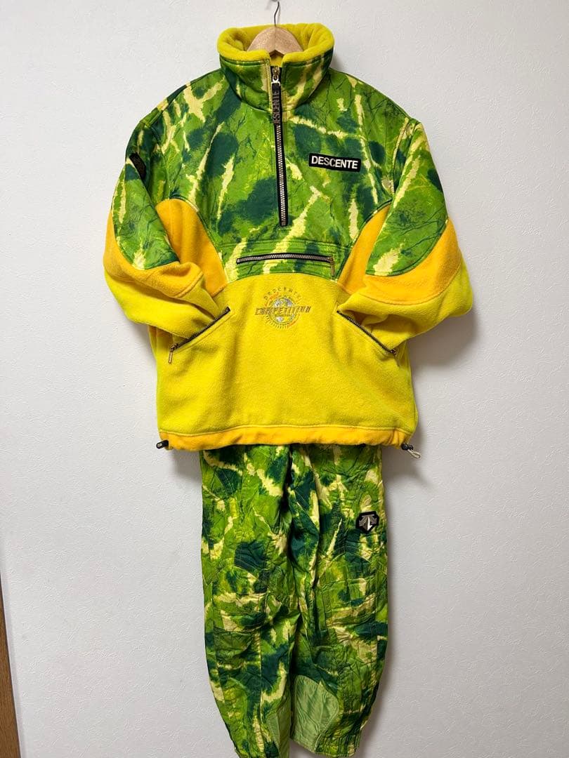 AURA_Border☆様 美品　デサント　メンズ　スキー　スノボ　ウェア　M