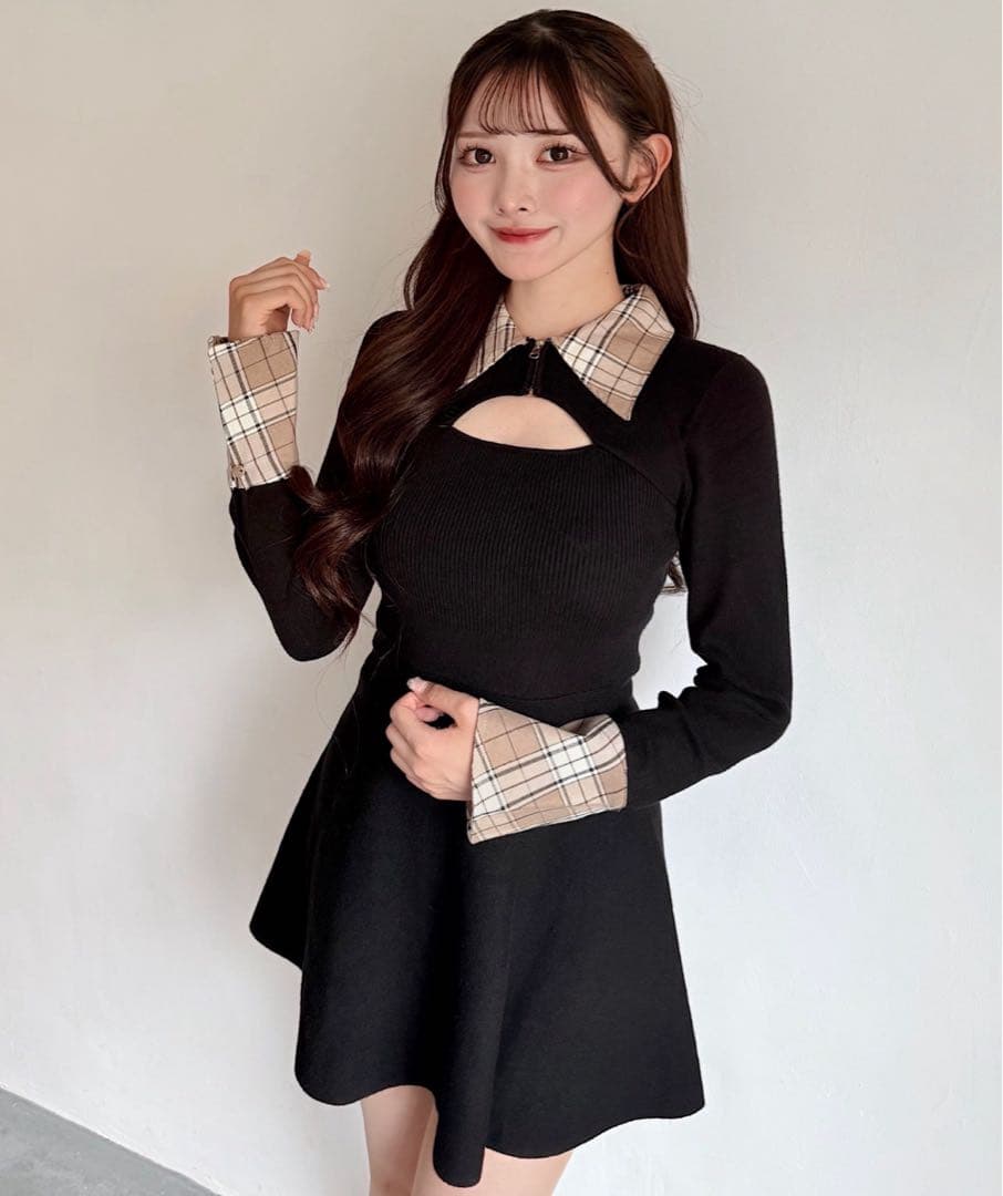 【新品未使用】NOMAE チェックカラーミニニットワンピース　ブラック