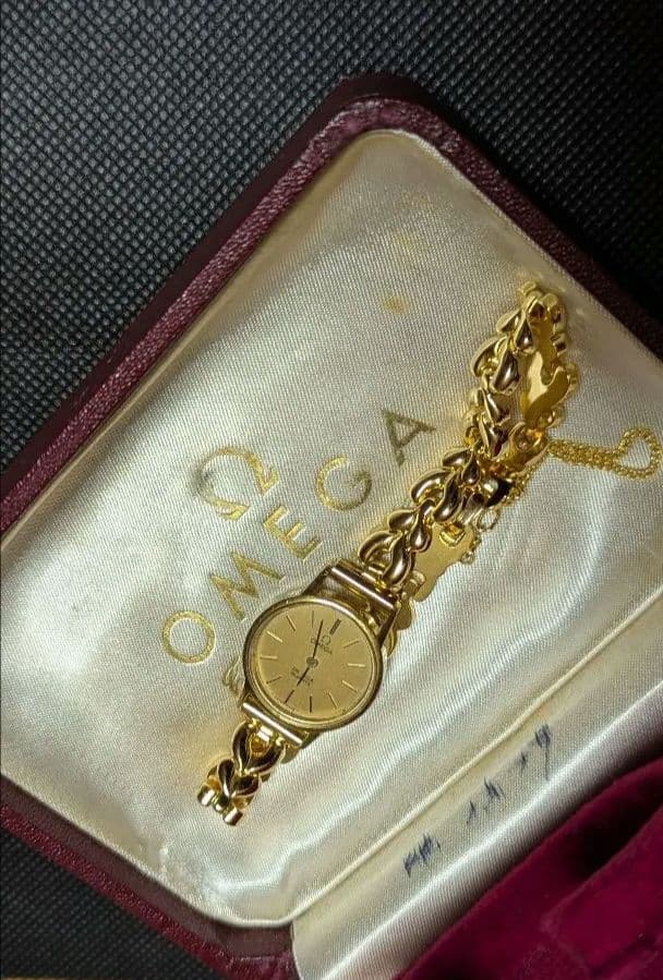 ☆最終超特価☆OMEGA 腕時計　オメガデヴィル本物　電池ブレス新品稼働品　綺麗