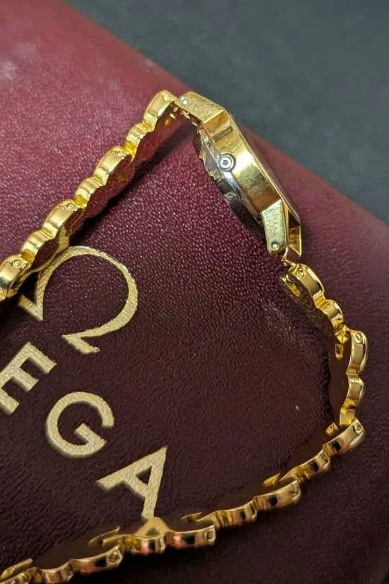 ☆最終超特価☆OMEGA 腕時計　オメガデヴィル本物　電池ブレス新品稼働品　綺麗