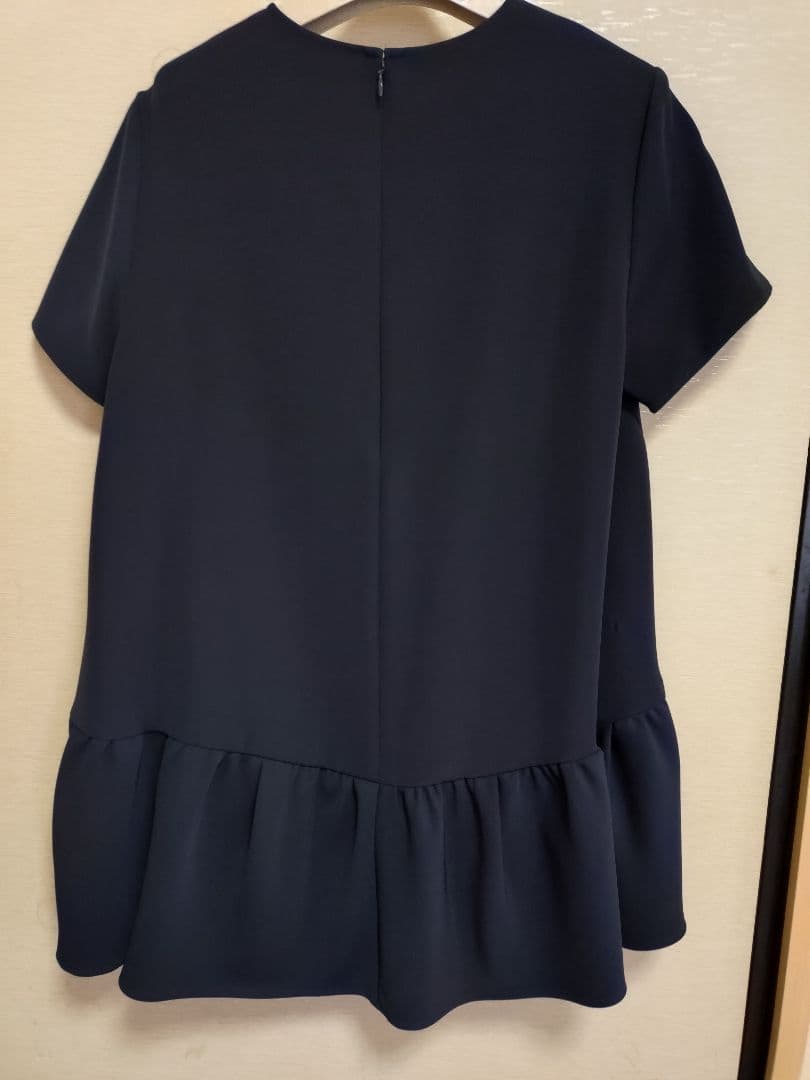 ✿　ヨーコチャン　ネイビー　サイズ40　ヘムギャザーブラウス