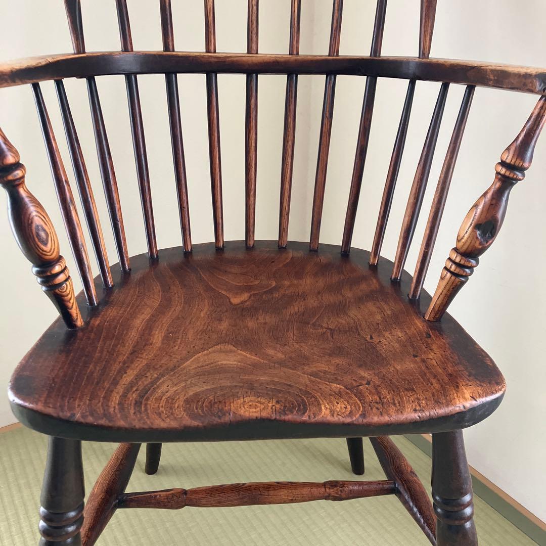 ボウバックチェア　イギリスアンティーク　アーム付き　ウィンザーチェア ー　椅子