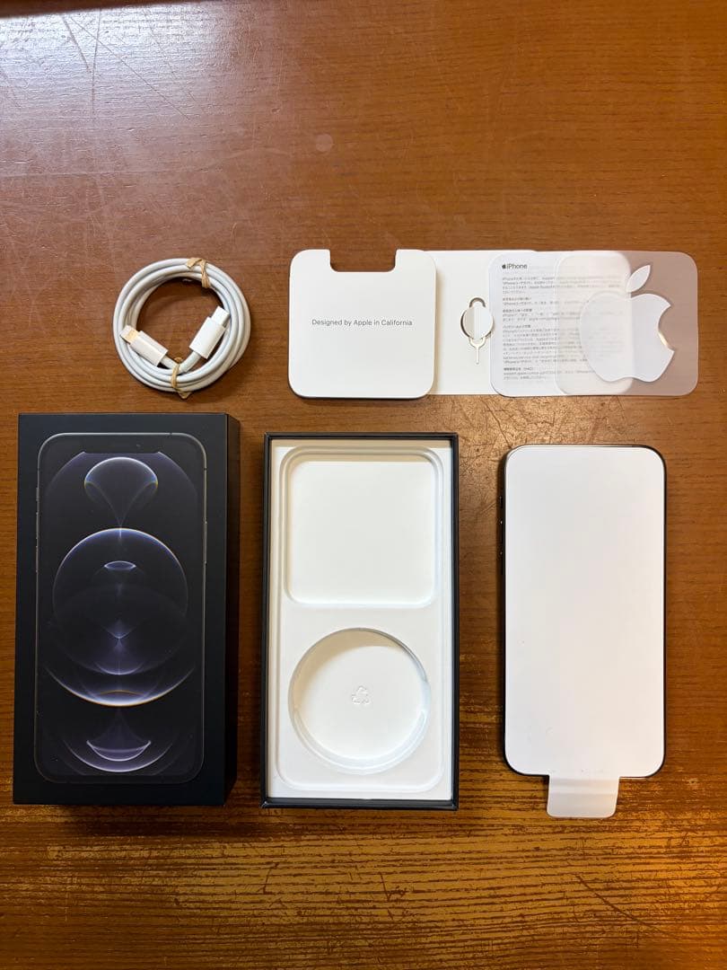 Apple iPhone 12 Pro グラファイト　128GB