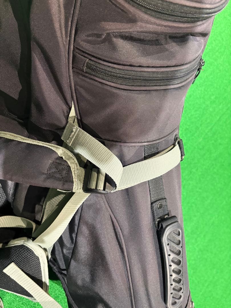 アディダス　ゴルフバッグ スタンド付き　ブラック