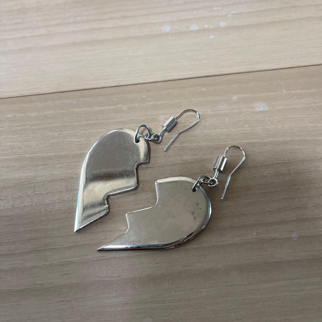 MM6 ピアス　ハート型