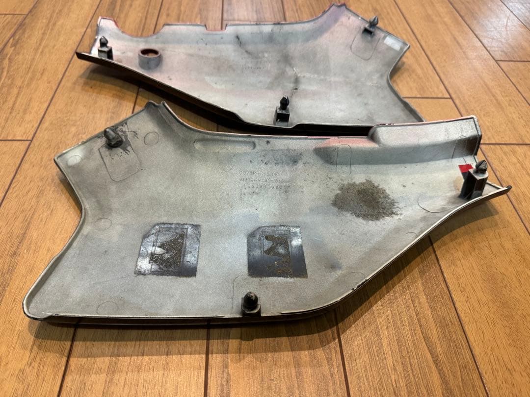 CBX 純正 サイドカバー　CBX400F CBX550F NC07 PC40