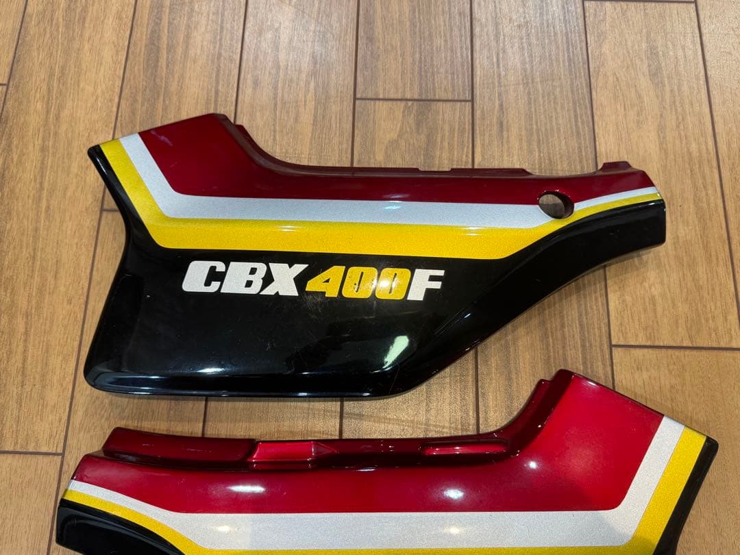 CBX 純正 サイドカバー　CBX400F CBX550F NC07 PC40