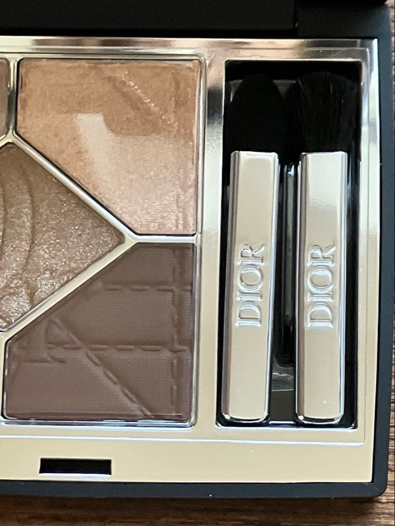 ディオールショウ サンク クルール 647 シルクトープ　おまけつき