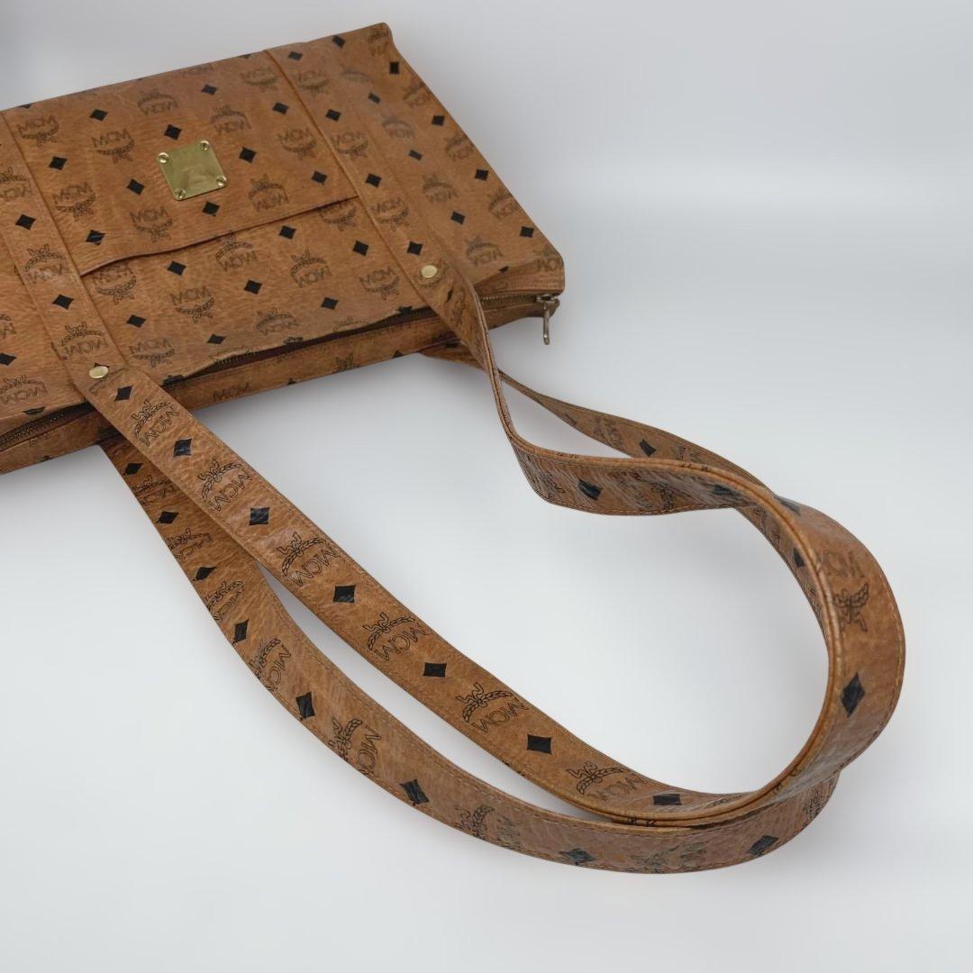 MCM エムシーエム　ヴィセトス柄トートバッグ　肩掛け　レザー