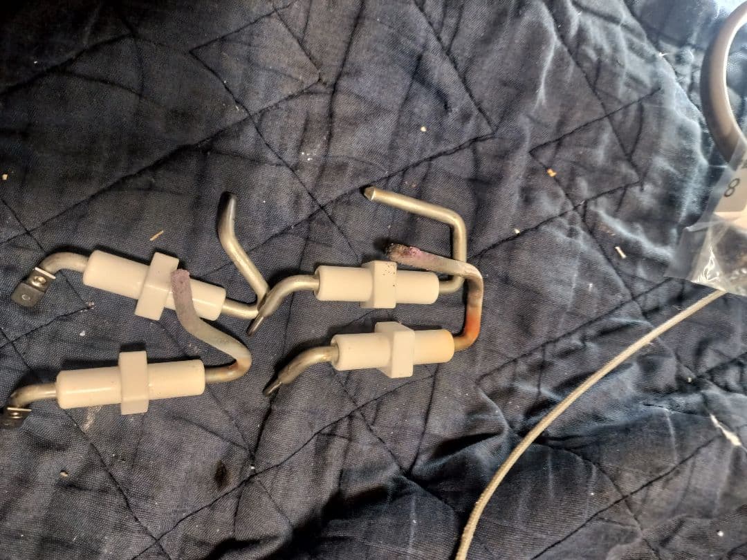 最終値下げ　基板、点火プラグ　フレームセンサー交換済み暖房ボイラー