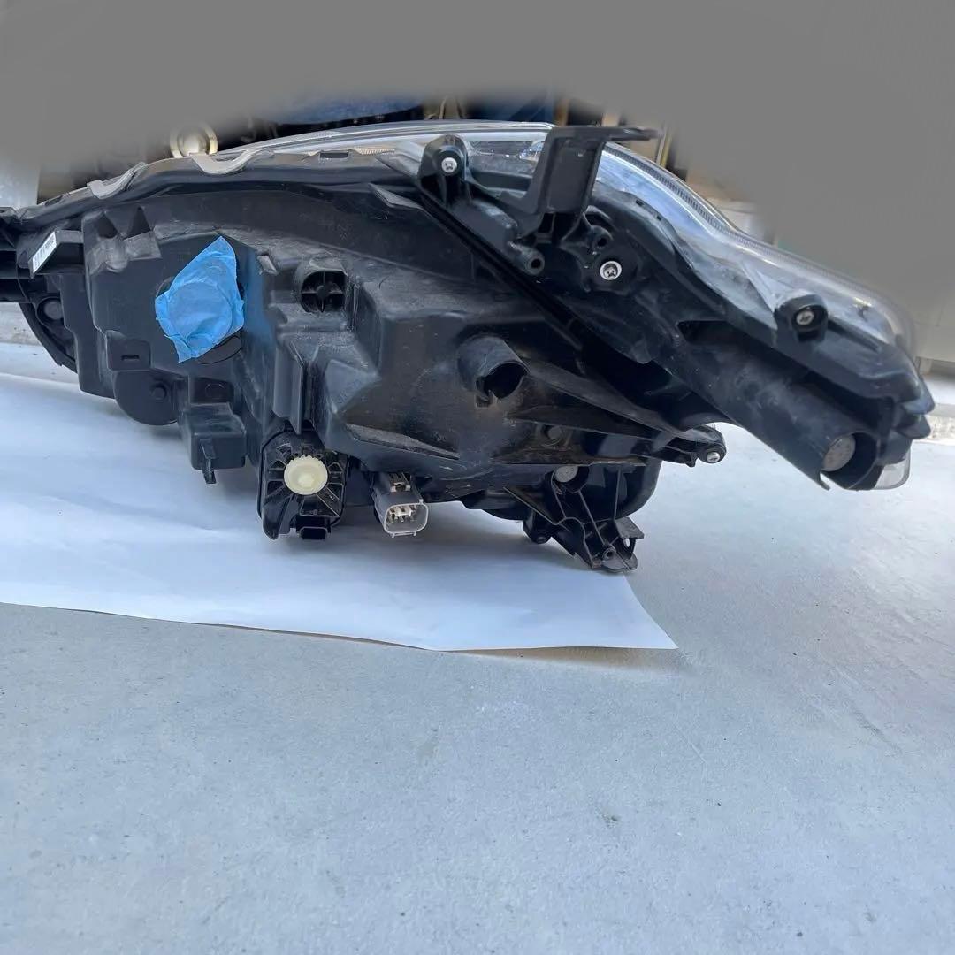 シエンタ　NCP170 右LEDヘッドライト