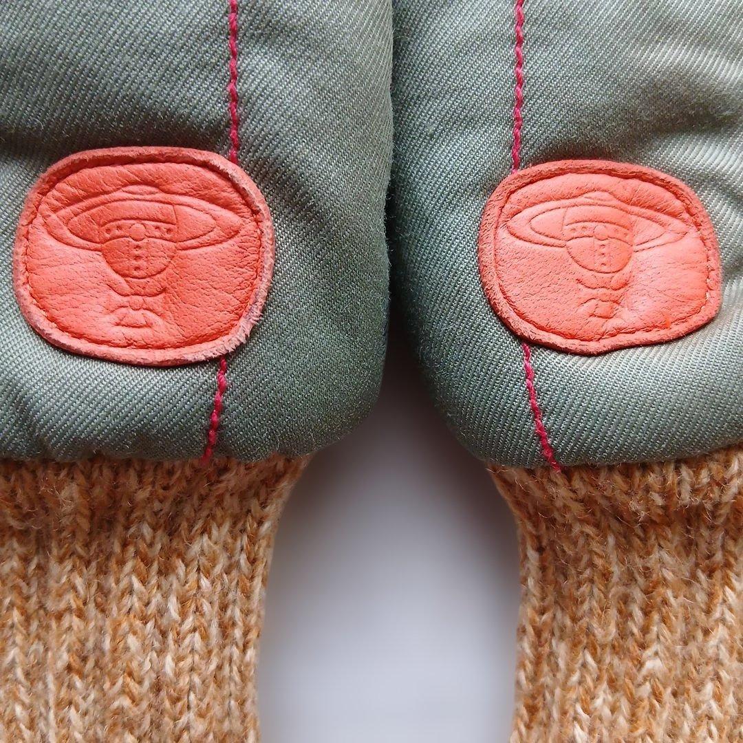 ビビアンウエストウッドの手袋