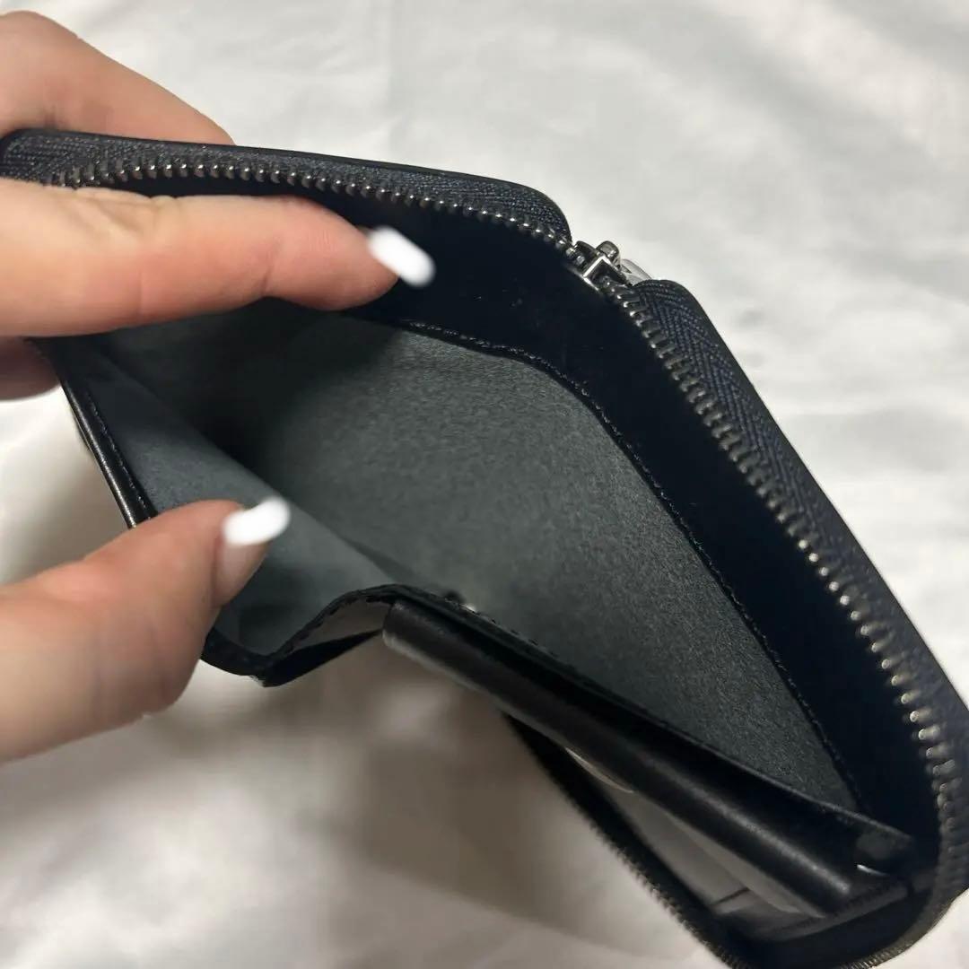 MARGARET HOWELLレザー二つ折り財布 ジッパー付き