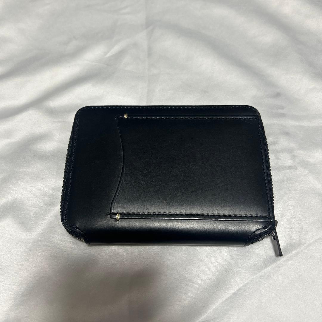 MARGARET HOWELLレザー二つ折り財布 ジッパー付き