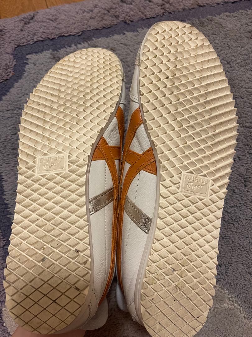 オニツカタイガー