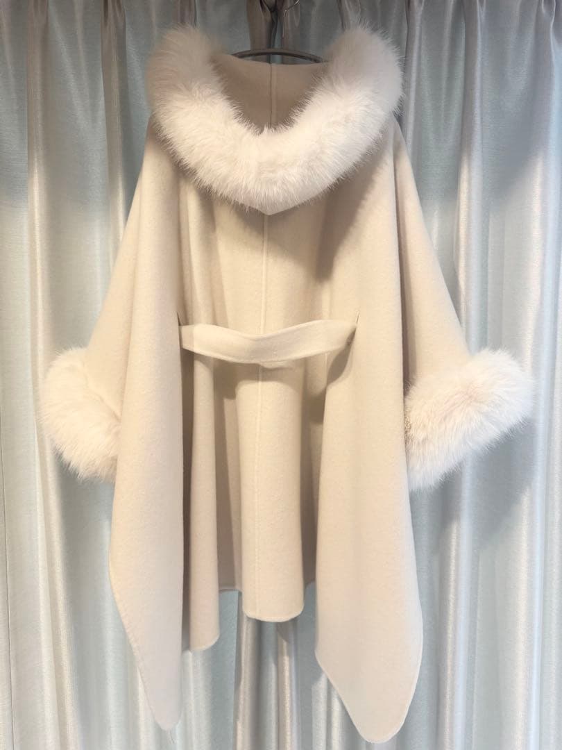 【セルフォード】ファーポンチョコート