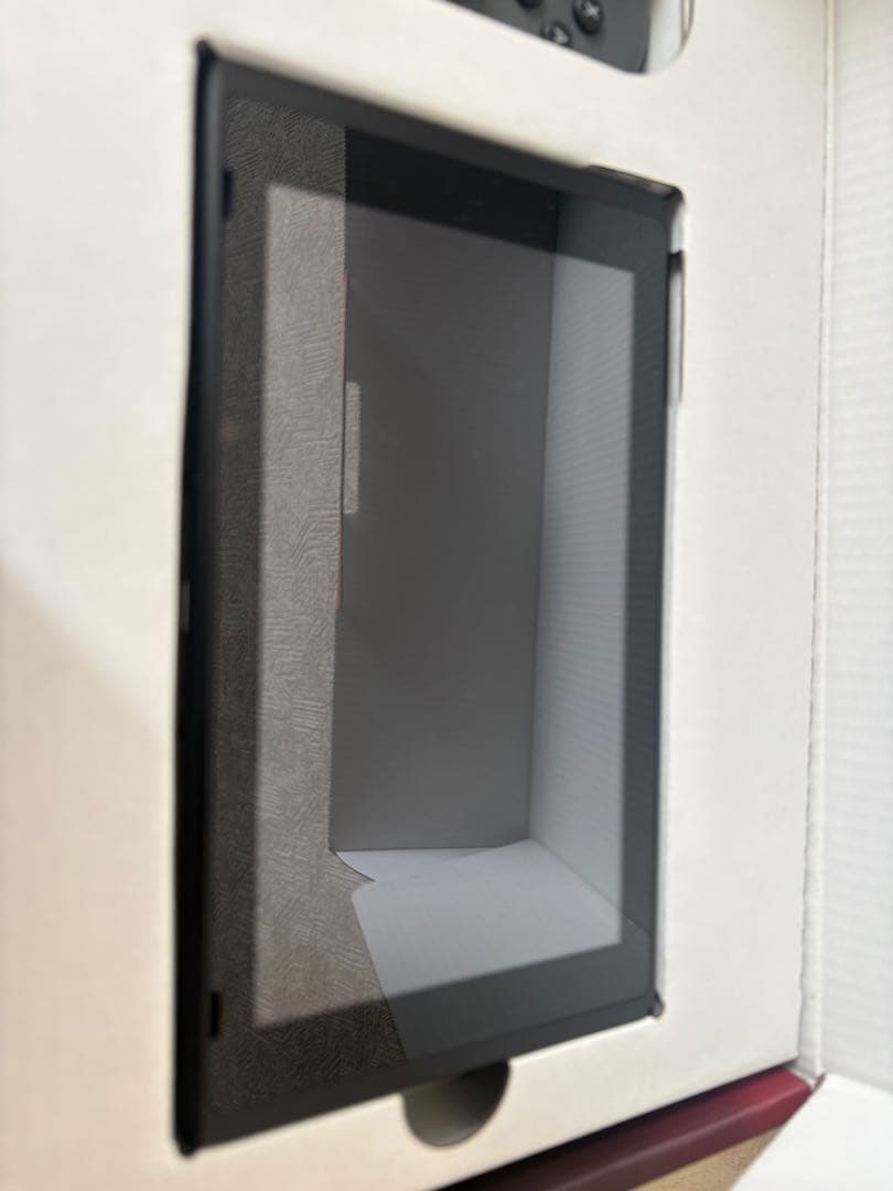 ニンテンドーSwitch 本体　袋以外の付属品完備