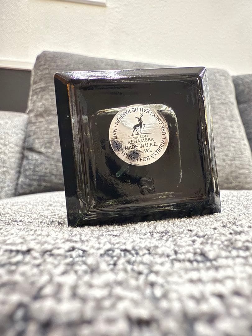 WOODY OUD - Tom Ford Oud Wood似