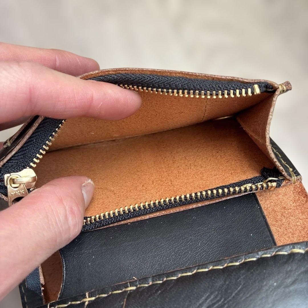 【茶芯ブラック】ミドルトラッカーウォレット　真鍮　お札を折らずに収納　タイプB