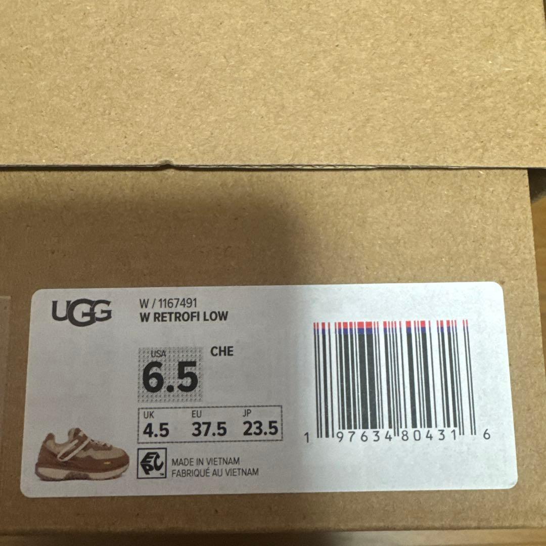 UGG ブラウン スニーカー　23.5㎝