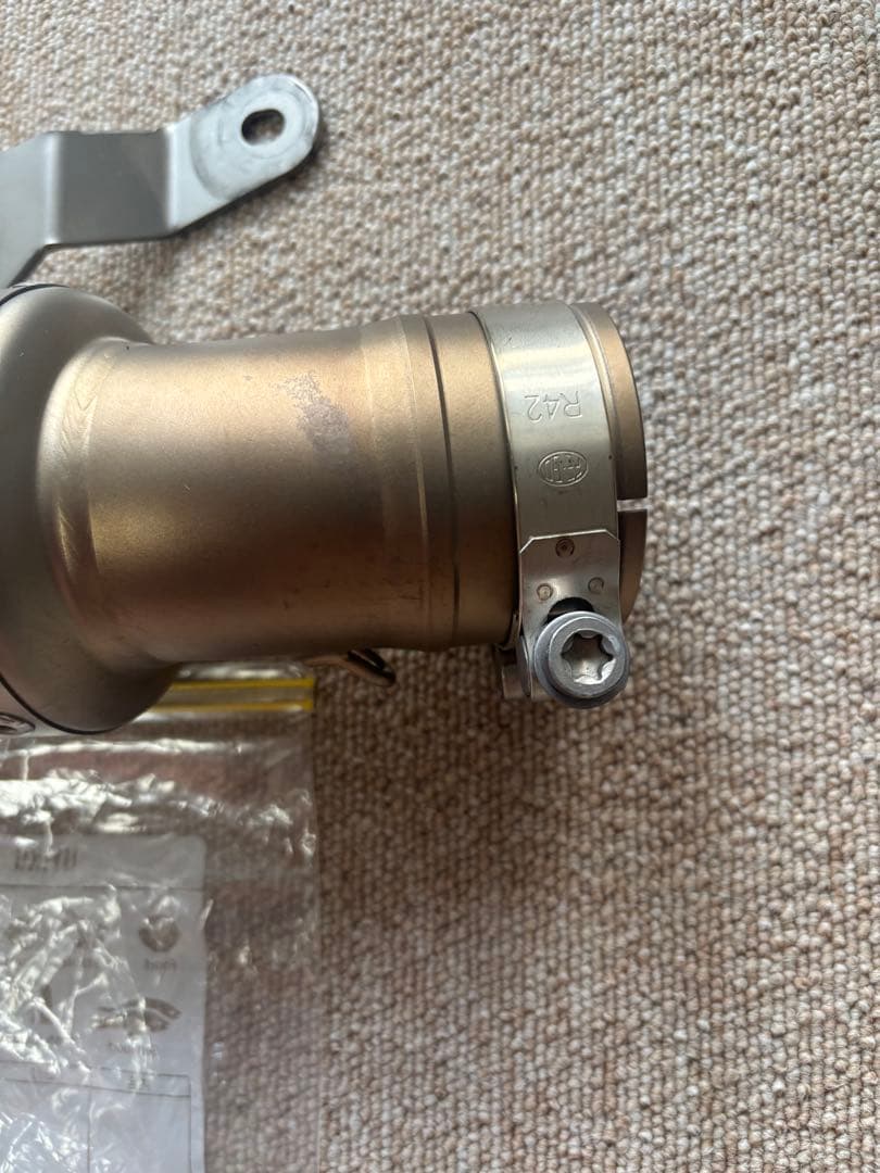 S1000RR アクラポビッチスリップオン 2年程使用S-B10SO11-CBT