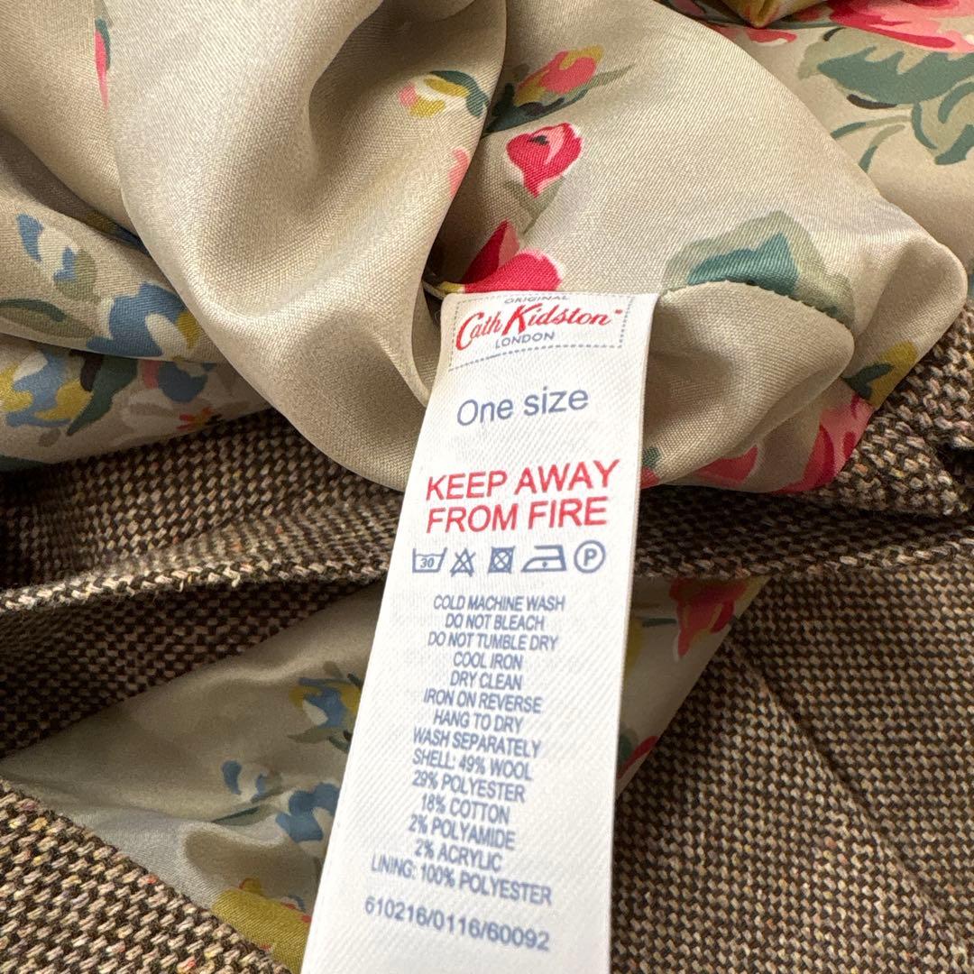 美品　キャスキッドソン　ウールツイードケープコート　ポンチョ　裏花柄