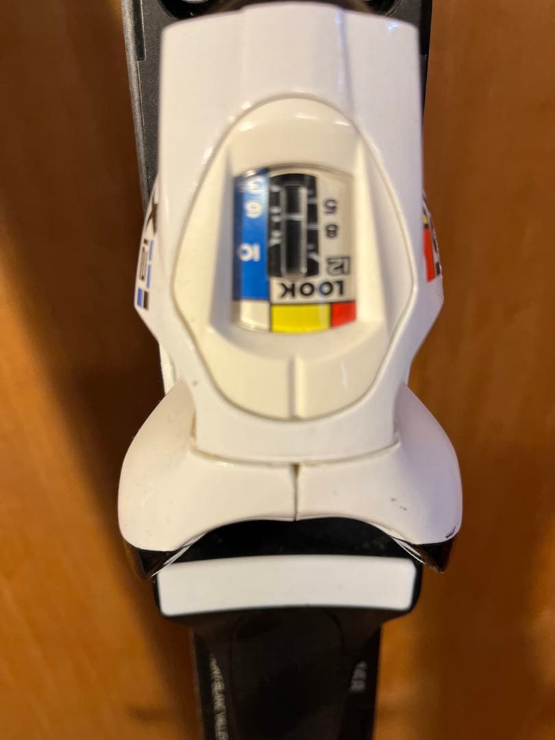 ディナスター　SPEED ZONE 16 168cm 121 67 105