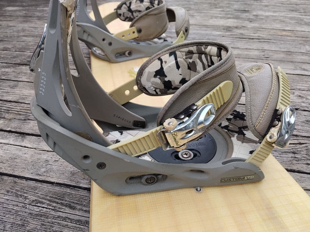 じ*ら様 バートンスノーボード BURTON CHARGER 152 ジャンクビ