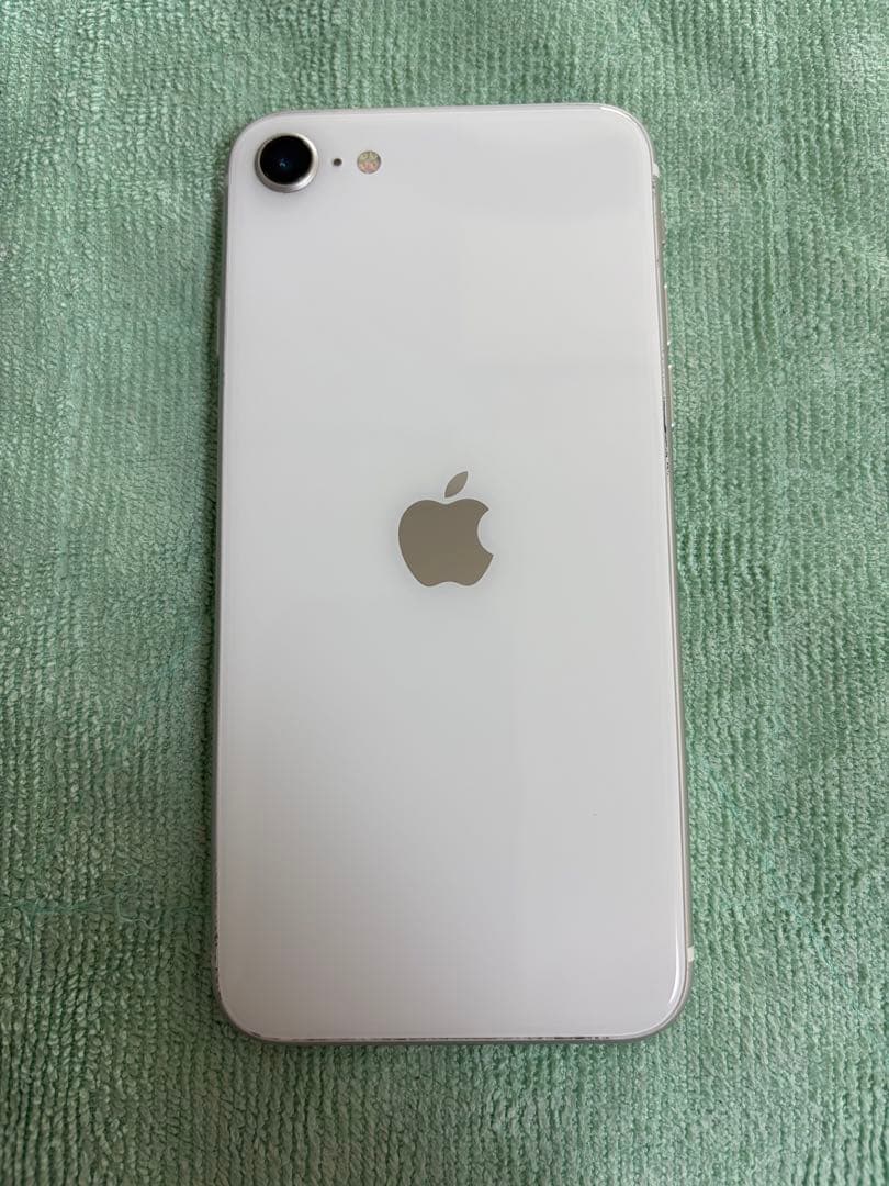 iPhone se 第２世代　128GB ホワイト SIMフリー