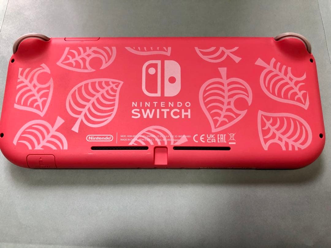 Nintendo Switch Lite どうぶつの森デザイン ピンク