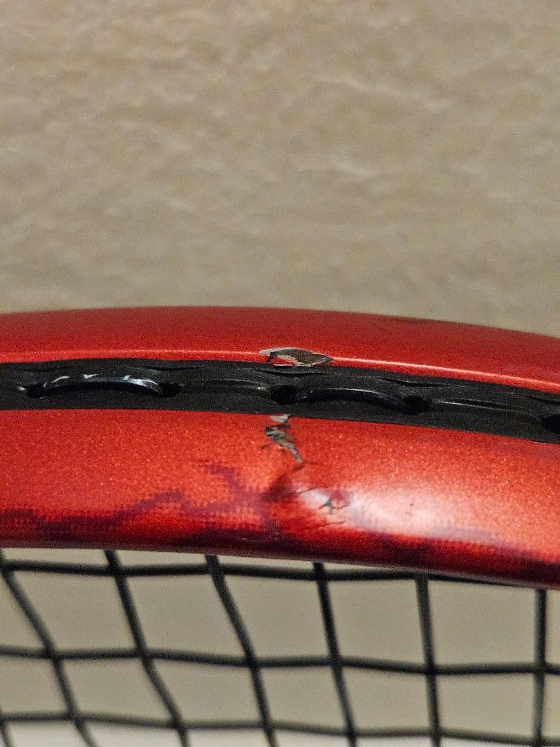 【24時間限定最終】ヨネックス VOLTRAGE ボルトレイジ 7V クレナイ