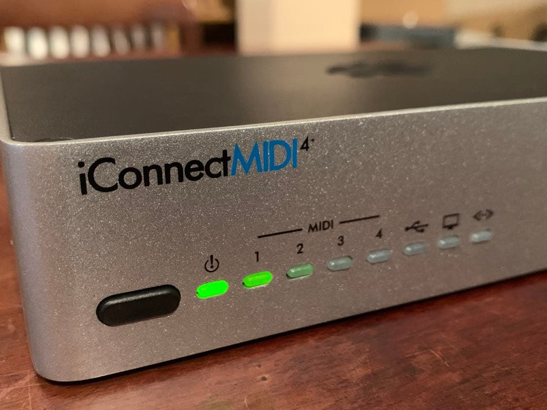 DTM・DAW iConnect MIDI4+ Lightning Edition