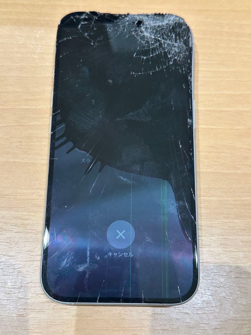 Apple iPhone 16 ホワイト　ジャンク