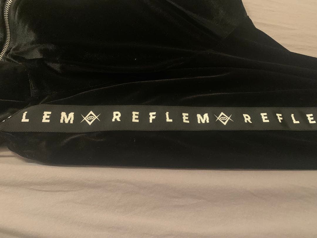 【美品】『REFLEM/レフレム』ロゴテープベロアジャージ