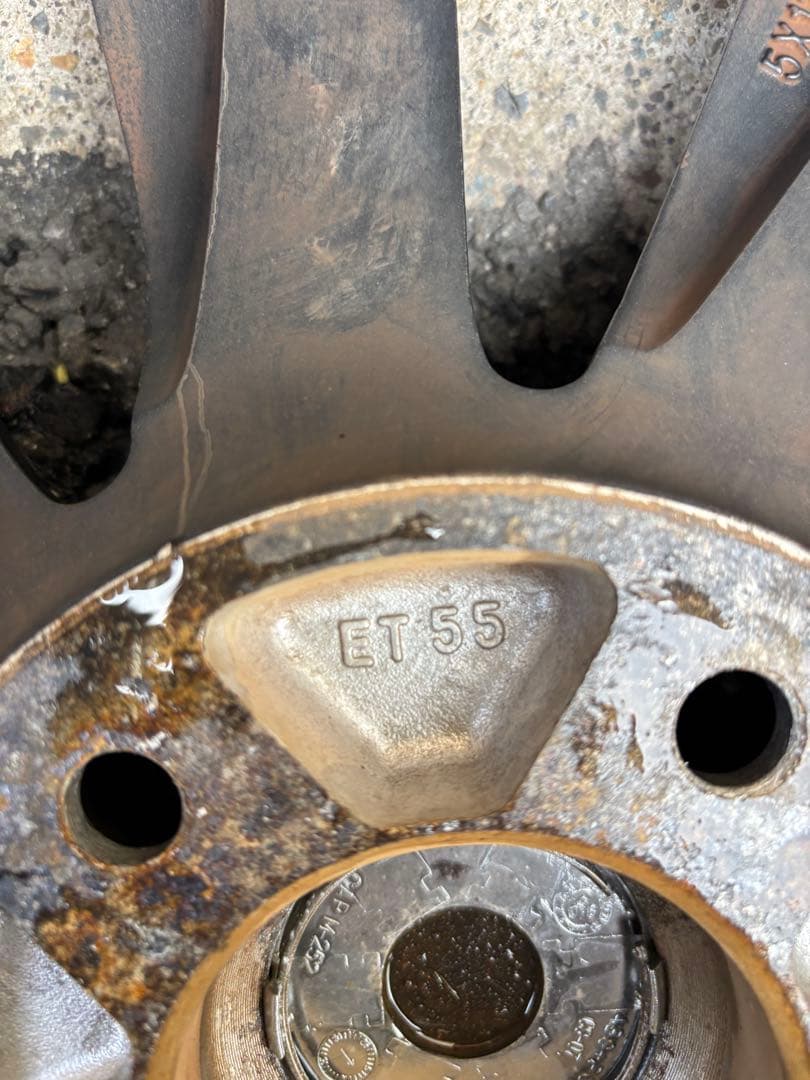 18インチホイールセット　18インチ 7J PCD114.3インセット55