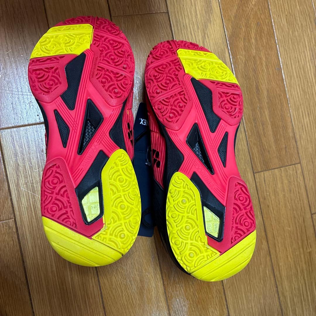 テニスシューズ　オムニクレー　YONEX 新品未使用　25.0