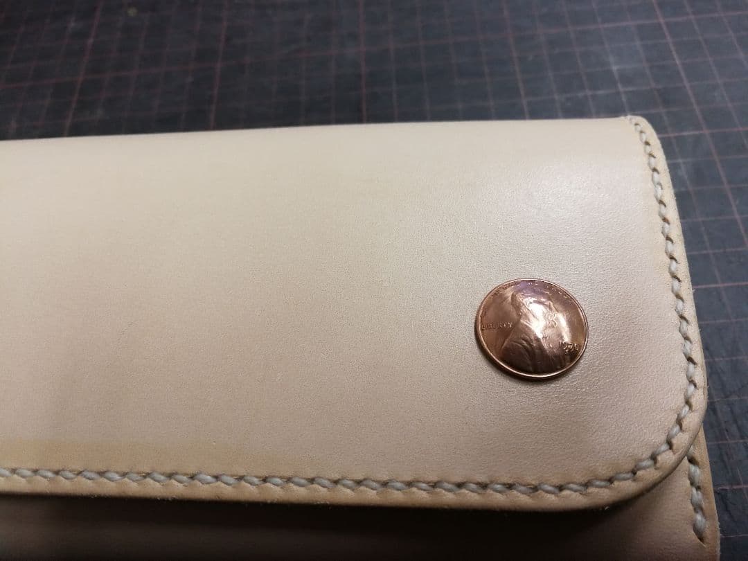 ロングウォレット　革製