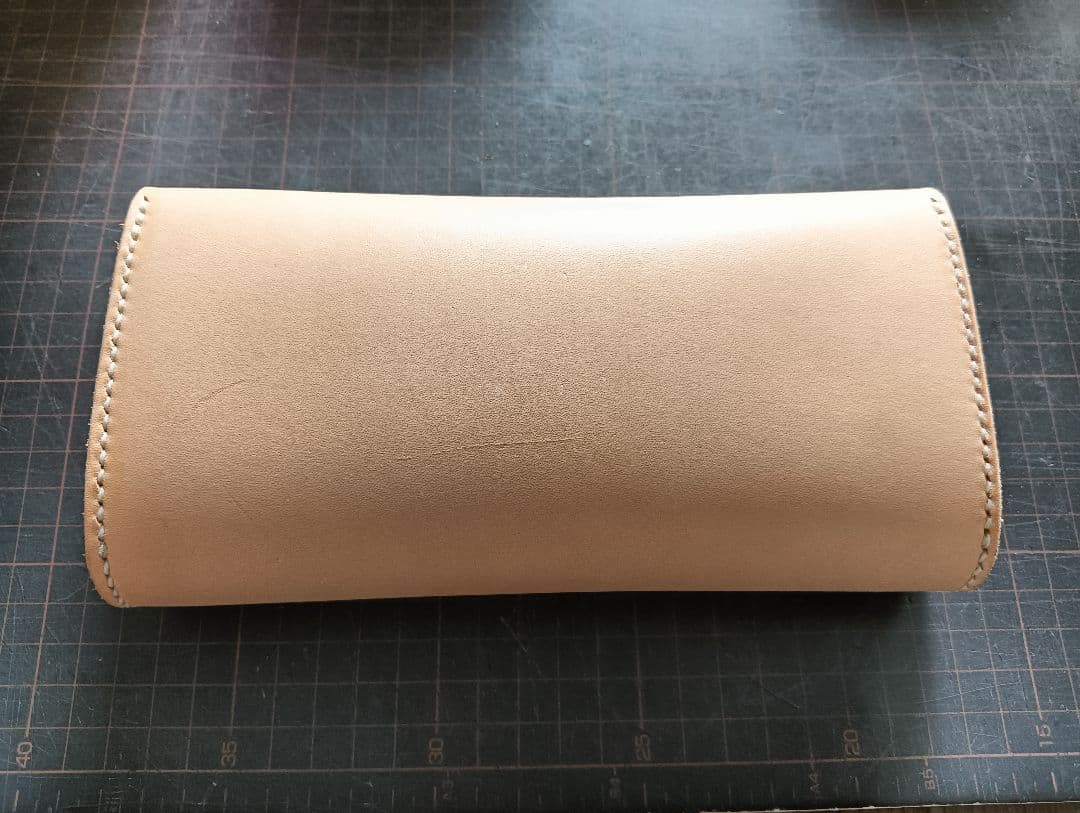 ロングウォレット　革製