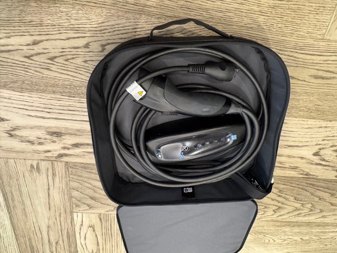 メルセデスベンツ純正EV PHEV 普通充電ケーブル