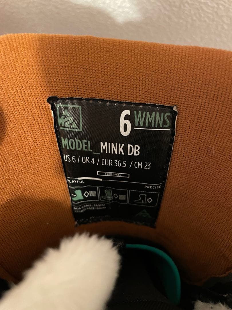 【新品未使用】K2 MINK BOA スノーボードブーツ 女性用 23cm